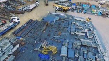 Yeni bir büyük kapalı stadyum, şantiye. Rusya, Moskova, Luzhniki. Bir gün. Hava