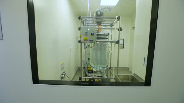 Science Facility Behind the Glass. Laboratorio. Acercar — Vídeo de stock