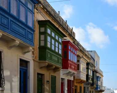 Malta Adası 'ndaki Eski Sliema Kasabasındaki Tarihi Binalar