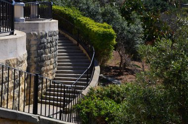Malta Adası 'ndaki Sliema Kasabasında Bağımsızlık Bahçesi