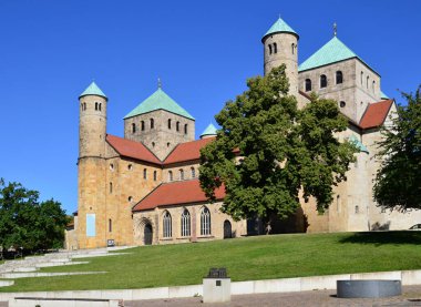 Hildesheim, Aşağı Saksonya 'daki tarihi Michaelis Kilisesi