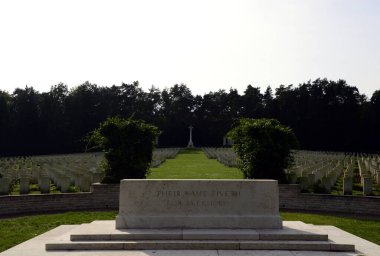 Savaş Mezarlığı Becklingen Heath Lueneburger Heide, Aşağı Saksonya