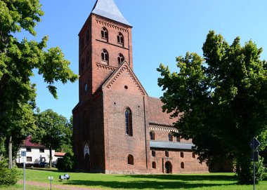 Köy Diesdorf, Saksonya 'da Tarihi Canavarlar