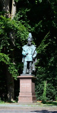 Wilhelmshaven 'daki Kaiser Wilhelm Anıtı, Aşağı Saksonya