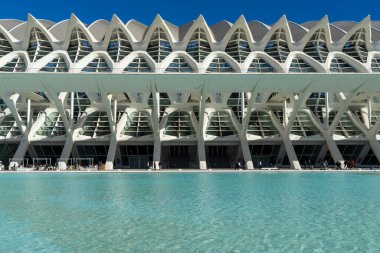 Valencia, İspanya - 05 Mart 2020: Hemisferic bilim ve müze bölgesinde modern mimari