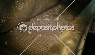 Titreşimli masada kömür