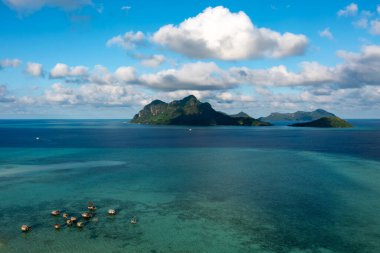 Bohey Dulang Tun Sakaran Deniz Parkı Sabah Borneo Malezya