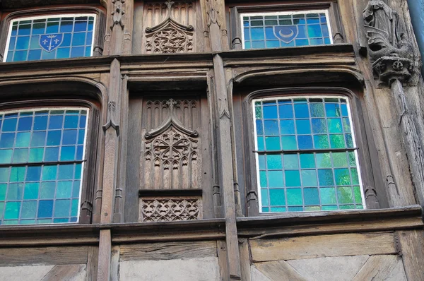 Old house window — Stock Photo, Image