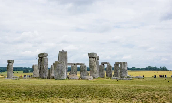 Stonehenge con los turistas — Foto de Stock