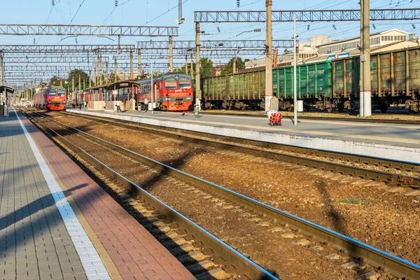 Krasnodar Ryssland September 2020 Järnvägsstationen Ryska Järnvägståg — Stockfoto