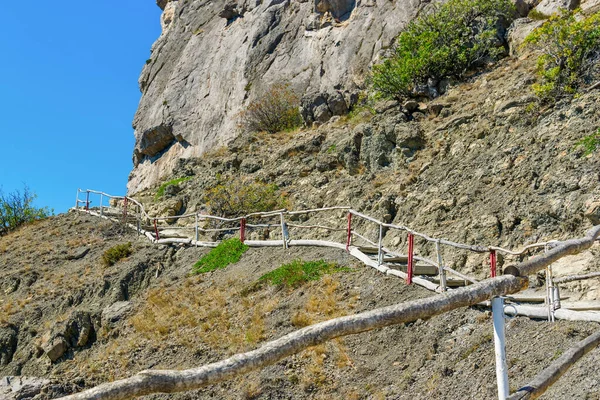 Escalier Piéton Bois Sur Rocher Célèbre Sentier Golitsyn Dans Novy — Photo