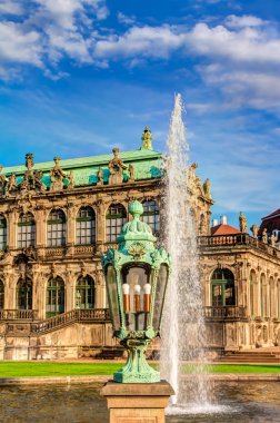 Dresden 'deki Zwinger.