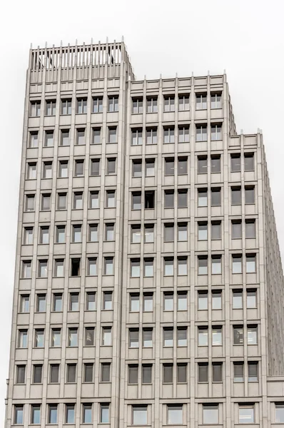 Edificio de arquitectura moderna — Foto de Stock