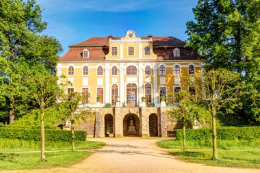 Castle Neschwitz, Almanya