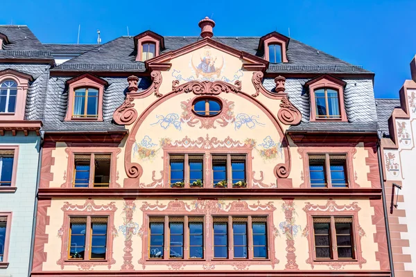 Исторические здания Майнца — стоковое фото