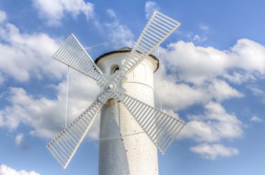 swinoujscie içinde deniz feneri yel değirmeni