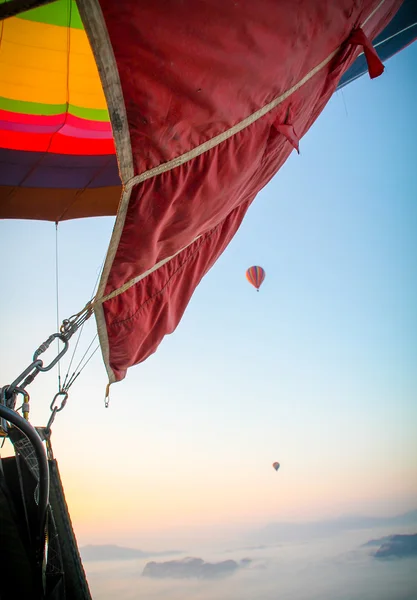 Vista de um balão de ar quente Fotos De Bancos De Imagens