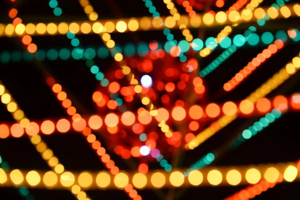 Renkli Işık Ampüller ve canlı yuvarlak bokeh ışıklar