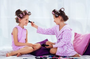 Güzellik. Son saatlerinde yanında bulunanlar. Makyaj