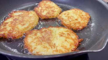 Kızartma tavası, patates tabağı, kızartma tavasında kızarmış patates, Ukrayna mutfağı, derun, derunes, derunes