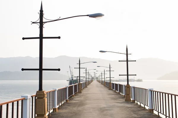 Empty bridge in morning — Stock Photo, Image