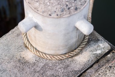 Gemide bulunan eski ip