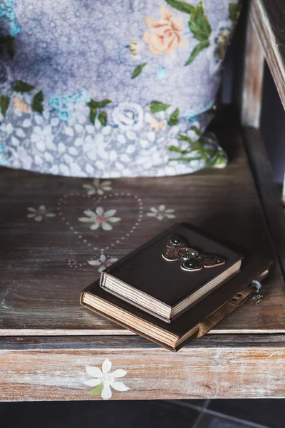 Vintage notebooks with leather covers — Stock Photo, Image