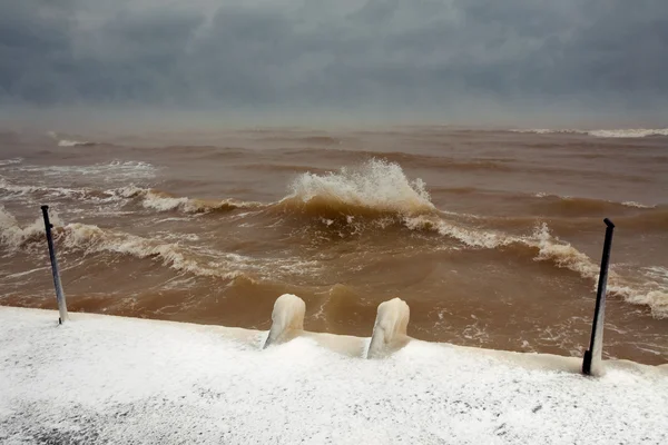 폭풍과 안개 바다 — 스톡 사진