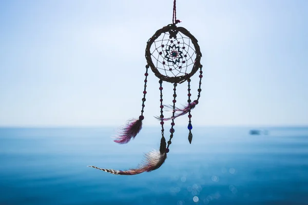 Dream catcher in zeegezicht — Stockfoto