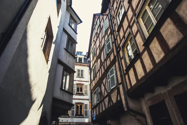 Narrow streets of the old Europe — Stock Photo, Image