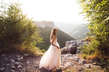 bir yürüyüş güzel gelin