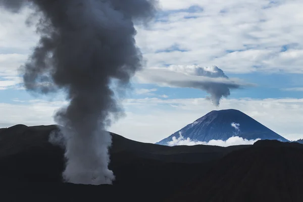 Erupción del volcán Bromo — Foto de Stock