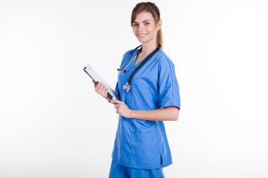 bir klasör ve bir steteskop ile doktor kız