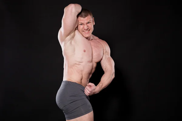 Mâle homme bodybuilder — Photo