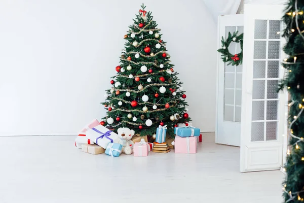 Casa Capodanno Albero Natale Con Carta Regalo Decorazione 2021 2022 — Foto Stock