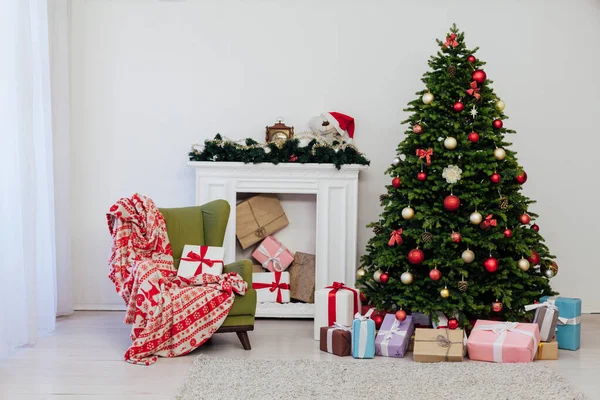 Decor Újévi Belső Tér Karácsonyfa Dekoráció Bemutatja — Stock Fotó
