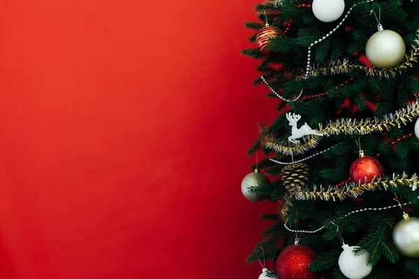 Πρωτοχρονιάτικο φόντο Χριστουγεννιάτικο δέντρο θέση για επιγραφή — Φωτογραφία Αρχείου