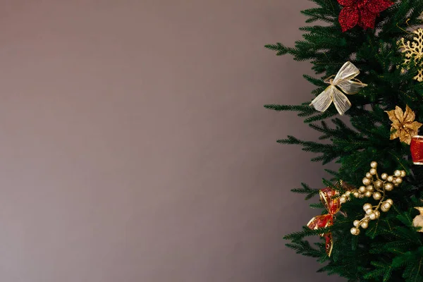 Nouvel An décor d'arbre de Noël est l'endroit pour signer une carte postale — Photo