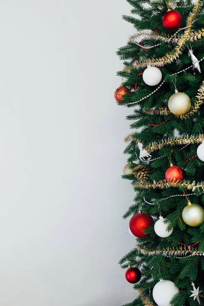 Interno di Natale dell'albero di Natale Regali di anno nuovo di pino — Foto Stock