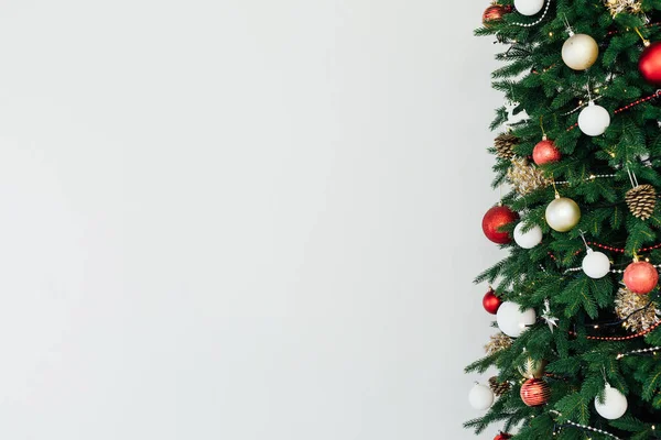 Arbre de Noël Nouvel An avec Cadeaux Décor Maison — Photo