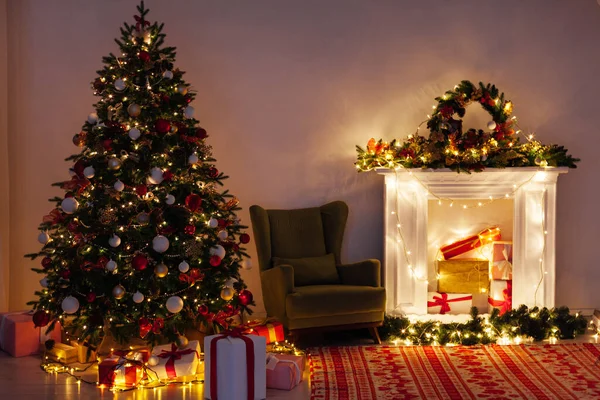 Lights garland Christmas tree at night for the new year — Stock Photo, Image