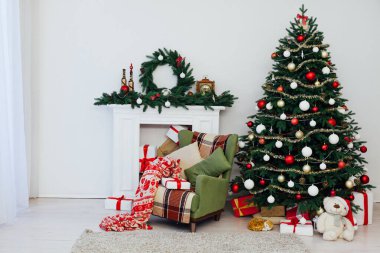 Yılbaşı tatili, Noel ağacı dekoru Aralık ayı sunar.