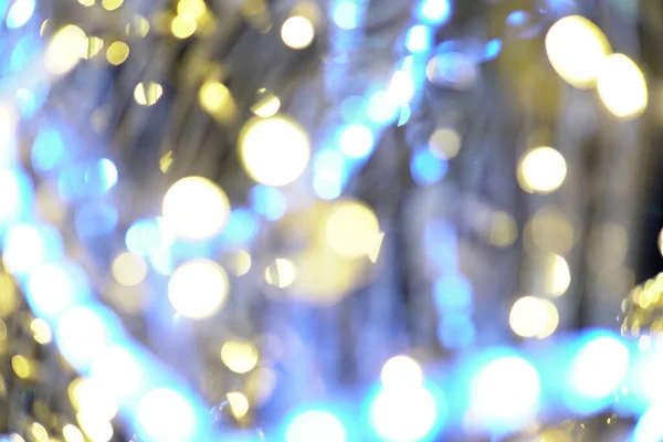 Ljus girland i sidled på natten jul och nyår — Stockfoto