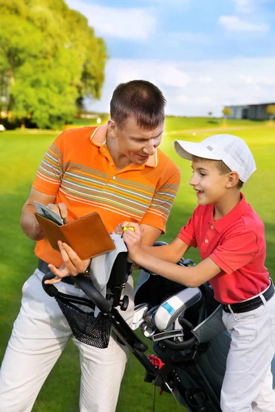Ojciec z synem Golf — Zdjęcie stockowe