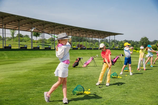 Escuela de verano golf — Foto de Stock