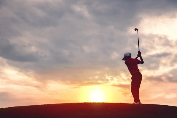 Niño golfista silueta — Foto de Stock