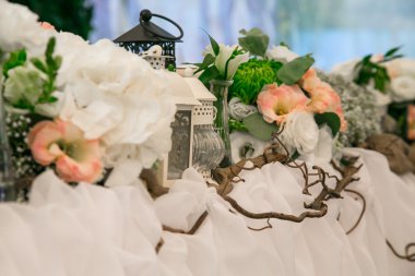 Düğün natürmort rustik tarzda. Retro stilize fotoğraf.