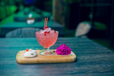 kokteyl limonata parti suyu nane tonik