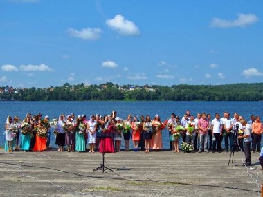  Evangeical Baptist Korosu. Ternopil 'de su vaftiz töreni. Çoban ve koyun. 