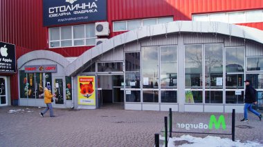 Karantinadan sonra Ternopil Podolianları. Ternopil mağazaları ve butikler. Küçük işletme hizmeti. 